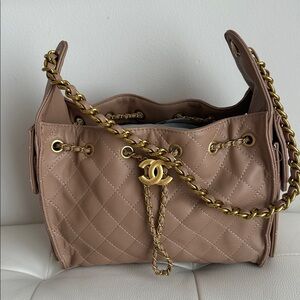 BRAND NEW Fashion Lux Shoulder Bag Light Tan color in person
